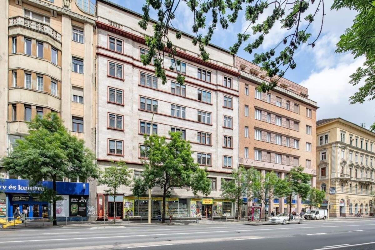 Ultra Central - New - Comfy Studio Будапешт Екстер'єр фото